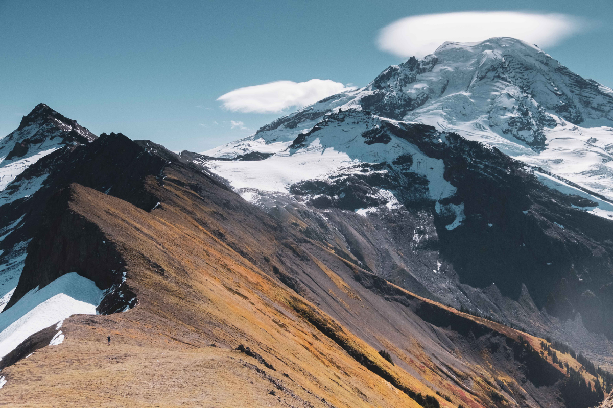 Runners approach Hadley Peak, a sub-peak of Kulshan (Mt. Baker) in the North Cascades.